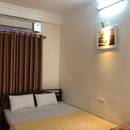 V A Motel Hai Phong Bagian luar foto