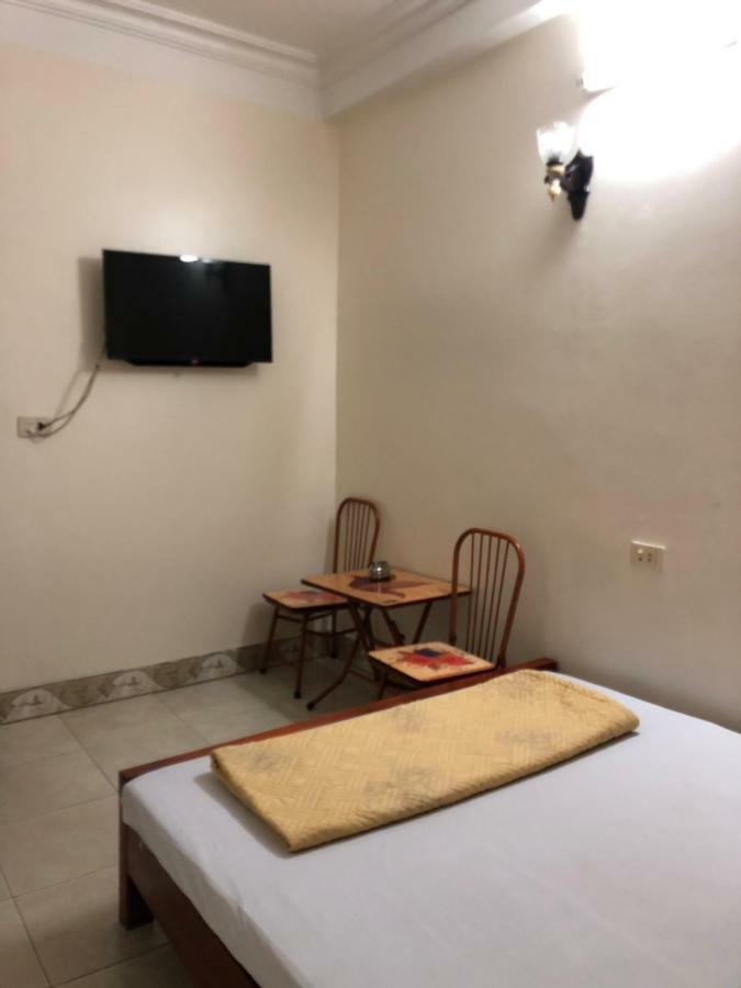 V A Motel Hai Phong Bagian luar foto