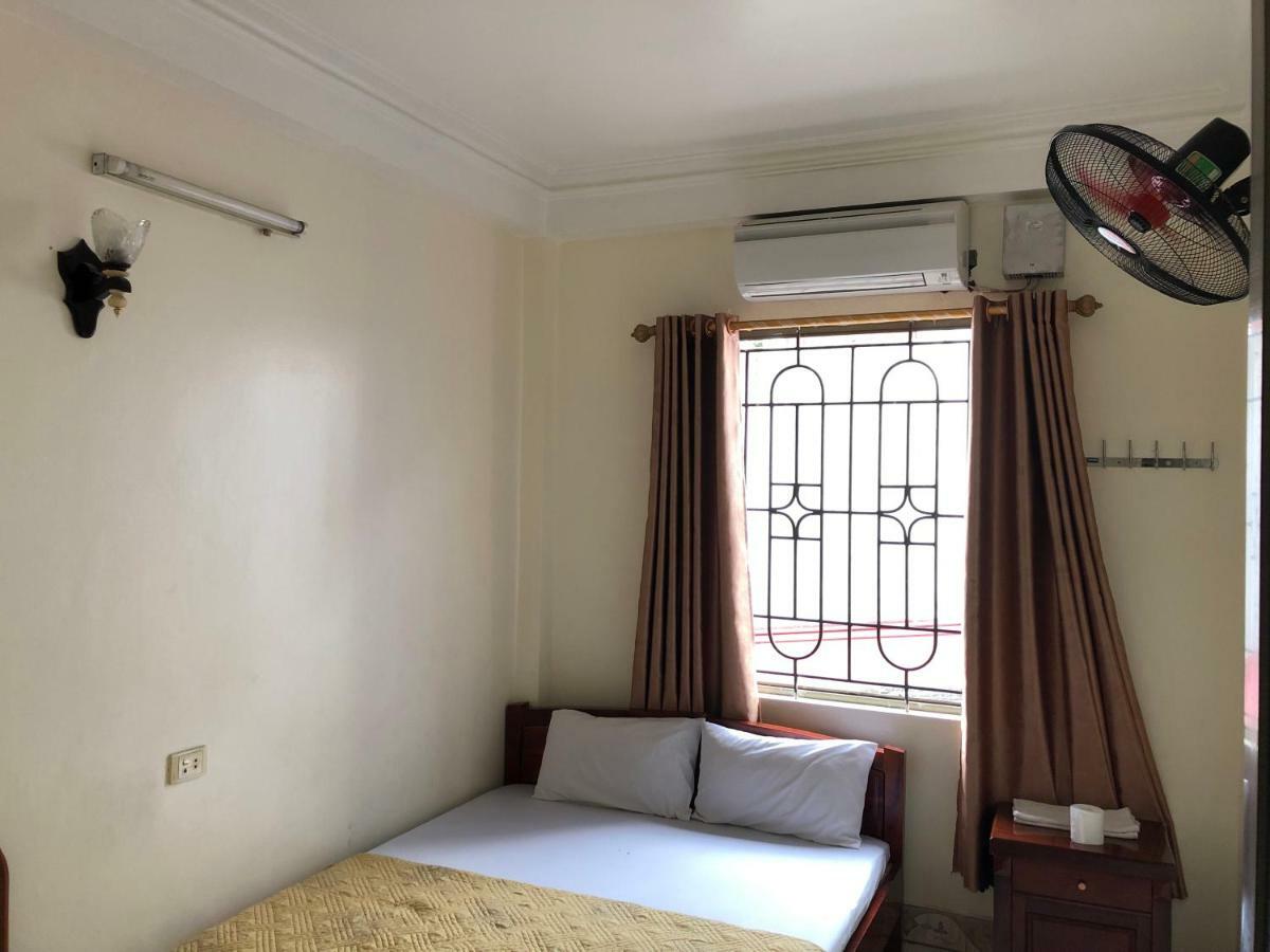 V A Motel Hai Phong Bagian luar foto