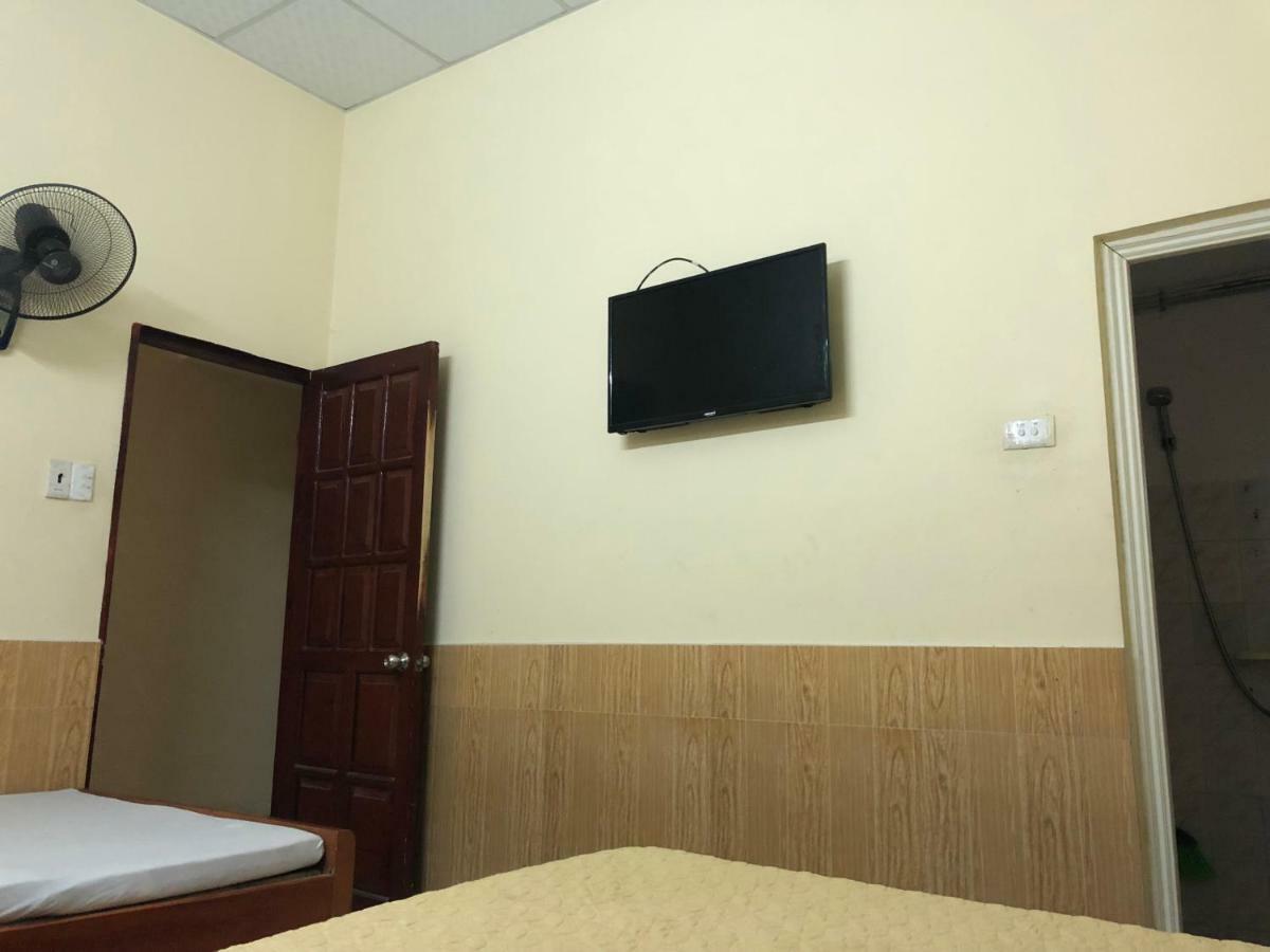 V A Motel Hai Phong Bagian luar foto