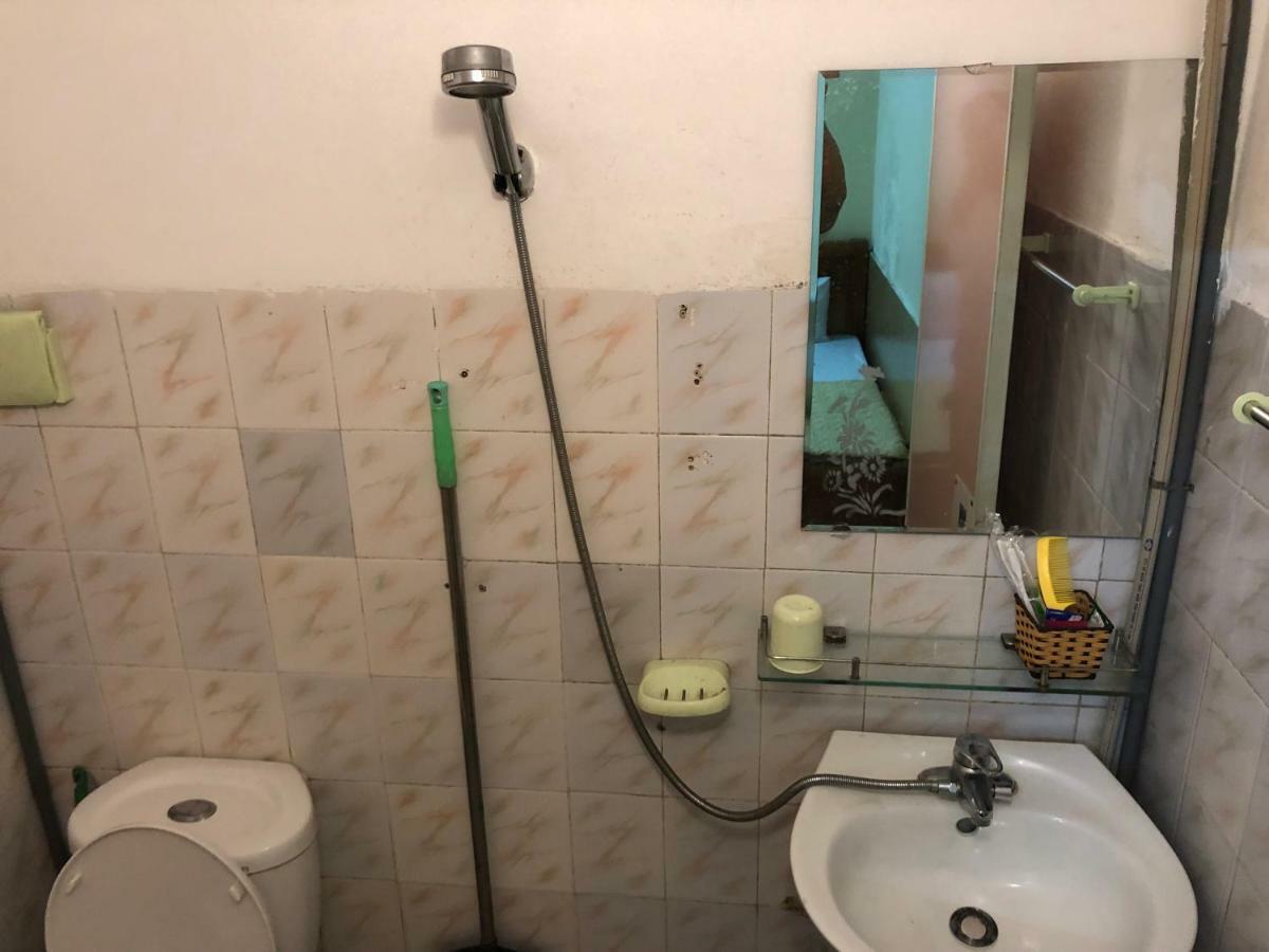 V A Motel Hai Phong Bagian luar foto