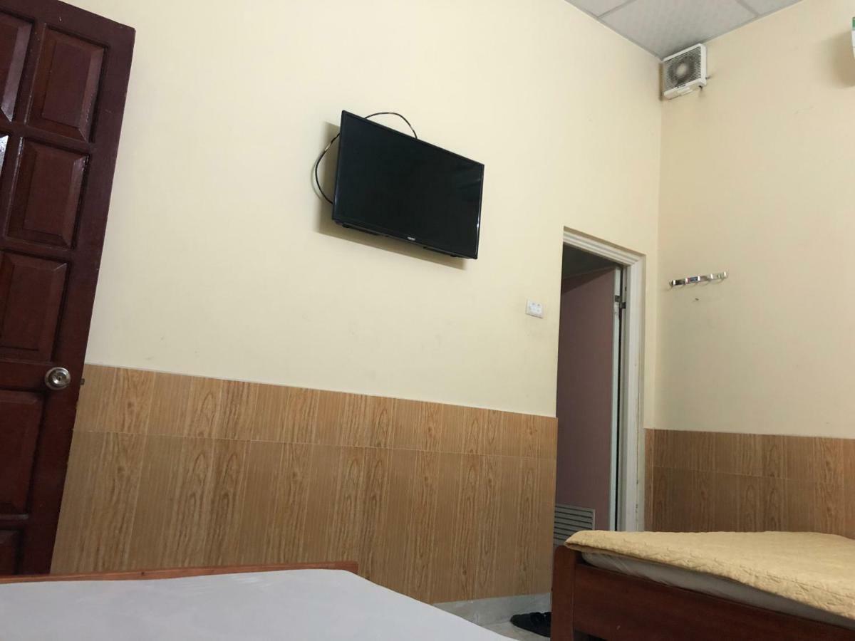 V A Motel Hai Phong Bagian luar foto