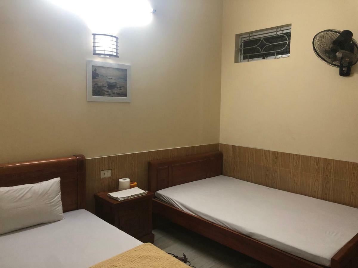 V A Motel Hai Phong Bagian luar foto