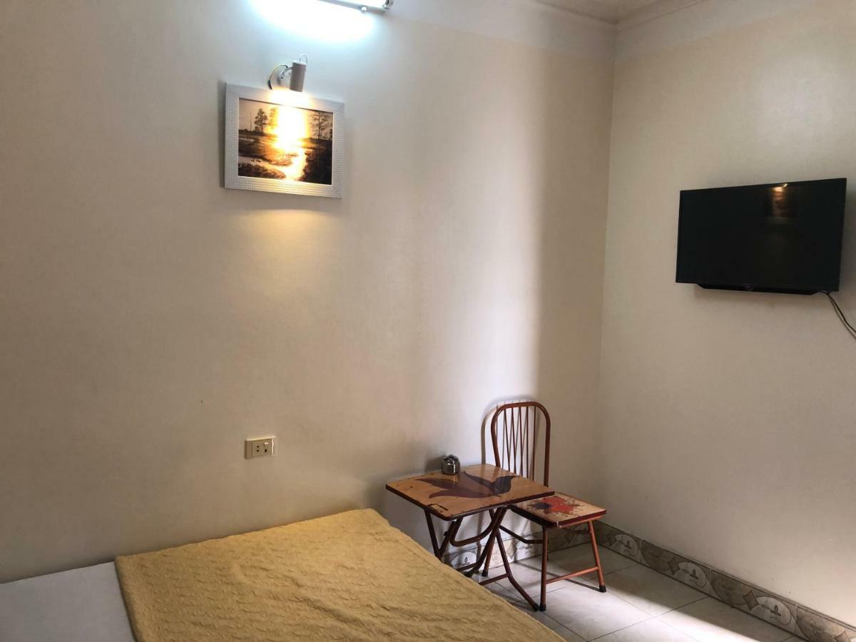 V A Motel Hai Phong Bagian luar foto